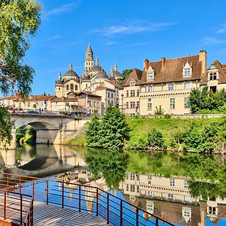 Maison Avec Exterieur - Stationnement Gratuit * Périgueux