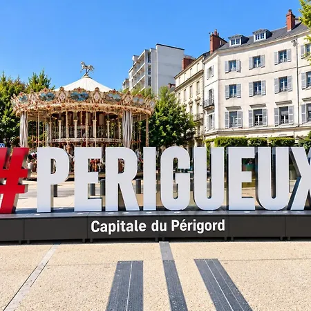 Maison Avec Exterieur - Stationnement Gratuit Périgueux