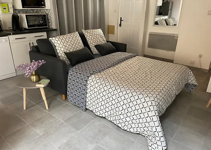 Maison Avec Exterieur - Stationnement Gratuit 別荘 *